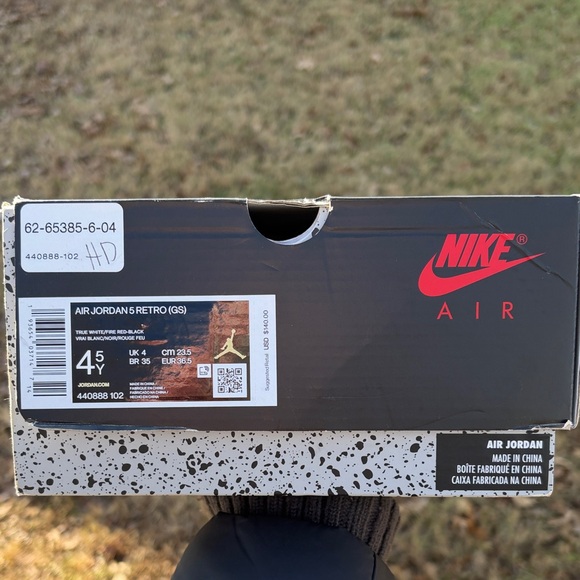 Air Jordan 5 Retro (GS) Kids Sneakers White and Black with Red Accents - Picture 2 of 6